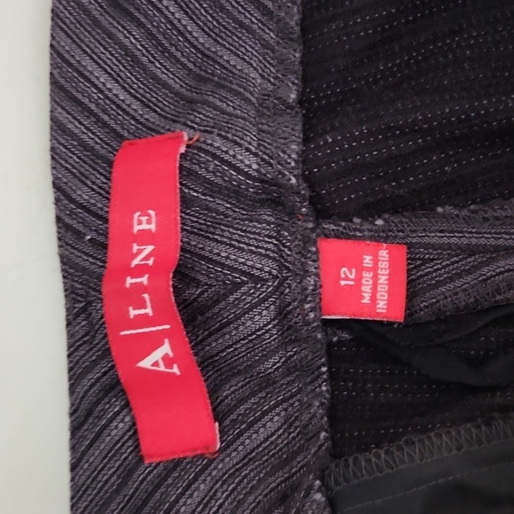 A Line Pants size 12 trouser has flaws straight leg Y2k - Picture 6 of 13